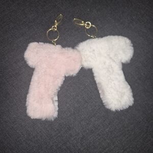 Fluffy Letter T Keychain | Double-Sided Two-Tone Faux Fur Initial Charm 2 Piece